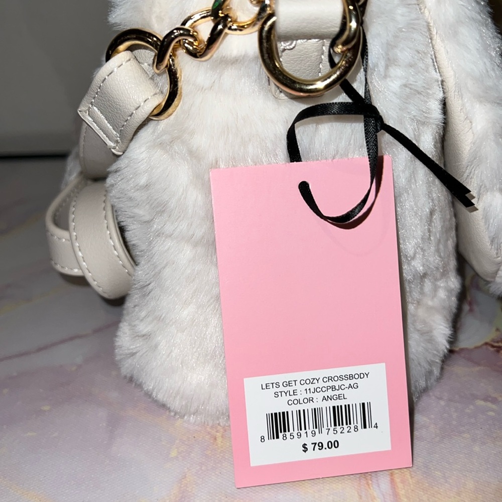 JUICY COUTURE Let’s Get Cozy Crossbody8Hx10Win-Angel Color - Picture 12 of 16